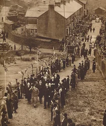 Verwelkomd in Monmouthshire - Koning Edward in Abertillery, nov 1936 1937