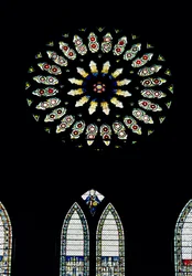 Goudsbloemraam of St. Catherines raam, ca. 1515. De rode en witte rozen herdenken de vereniging van de huizen van York en Lancaster door het huwelijk van Hendrik VII.