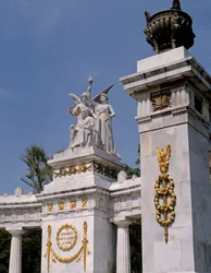 Mexico-Stad. Benito Juarez Hemicycle.