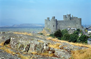 Uitzicht op Harlech Castle, Gwynedd, Noord-Wales