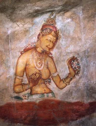 Apsaras, hemelse nimf die bloemen aanbiedt, fresco, versterkte citadel van Sigiriya (UNESCO Werelderfgoedlijst)