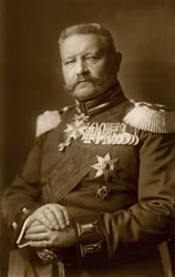 Geschiedenis. Duitsland. De generaal Paul von Hindenburg. Foto, Duitsland, ca. 1914-16. (ansichtkaart)
