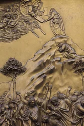 Mozes ontvangt de Tien Geboden, bronzen sculptuur door Lorenzo Ghiberti (1425-1452)