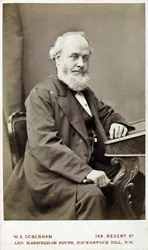 Mr Hackett, secretaris van de General Steam Navigation Company