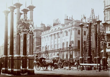 Park Lane versierd voor het diamanten jubileum van koningin Victoria
