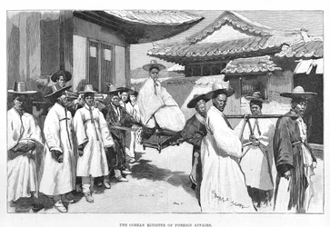 De Koreaanse minister van Buitenlandse Zaken, Cho Pyong-Sik, maakt een officieel bezoek en wordt in een draagstoel door de straten van Seoul gedragen