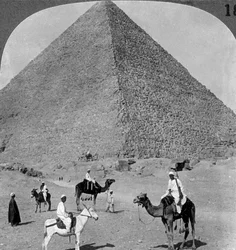 Graf van koning Khufu, de Grote Piramide van Gizeh, Egypte, 1905