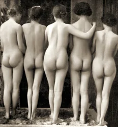 Kwintet van vrouwelijke naakten, ca. 1900