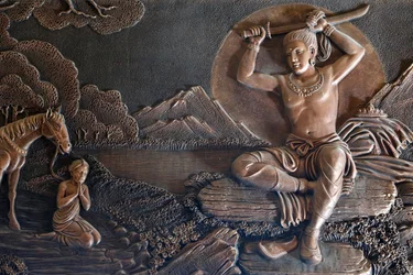 Linh Phong boeddhistische tempel, Leven van Boeddha, Ver van het paleis, Prins Siddartha ruilde zijn fijne kleren voor lompen en knipte zijn lange haar, Dalat, Vietnam