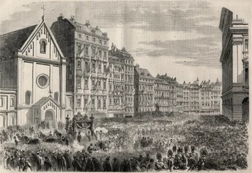 Begrafenis van Keizer Maximiliaan I van Mexico (1832-1867): aankomst van de begrafenisstoet voor de Kapucijnenkerk van Wenen. Gravure in 