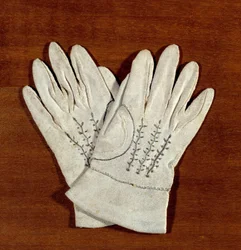 Paar handschoenen van Napoleon II, koning van Rome (1811-1832), zoon van keizer Napoleon I (1769-1821)