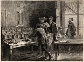 Het centrale telegraafstation in de Creusot fabriek. Gravure ter illustratie van een reis naar de Creusot en de mijnen van Saone en Loire, in 1865, door L. Simonin, in 