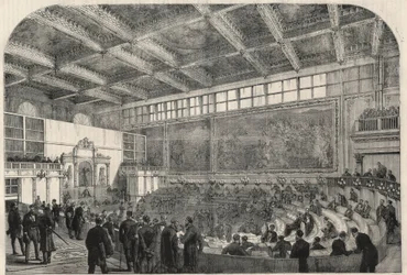 Uitzicht op de kamer van afgevaardigden in Palazzo Vecchio in Florence, Italië. Gravure in 