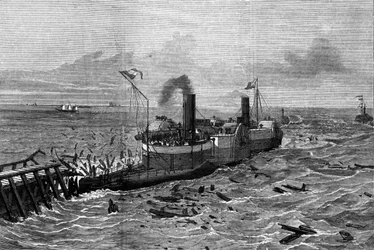 Boot ontworpen tegen zeeziekte door Henry Bessemer (1813-1898)