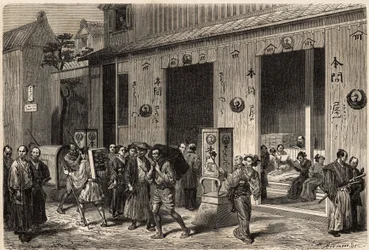 Een boekwinkel, met stapels boeken en lezers, in Yedo (of Edo, het huidige Tokio), geopend aan een levendige straat. Gravure ter illustratie van de reis naar Japan, in 1863-1864, door Aime Humbert, minister van de Zwitserse Confederatie, in 