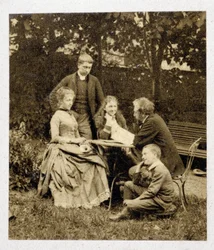 Gustave Eiffel met familie. Fotografie 1882