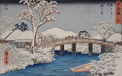 Hodogaya: de Katabira-rivier en de Katabira-brug