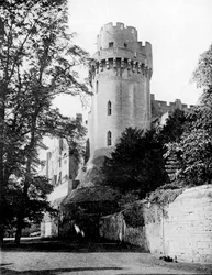 Caesars Toren, Warwick Kasteel, Warwickshire, 1924-1926