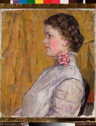 Portret van een vrouw op een gele achtergrond
