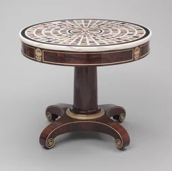 Neoklassieke Tafel met specimen marmeren blad