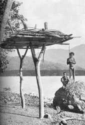Dodenplatform in Nieuw-Guinea, 1902