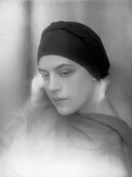 Portret van Anita Pittoni, ca. 1933 (z/w foto)