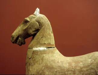 Paard, klein terracottaleger, Westelijke Han-dynastie, 206 v.Chr.-8 n.Chr.