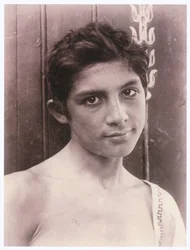 Portret van een jongen (foto)