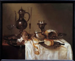 Stilleven met de Nautilus Tafel bedekt met zilverwerk, een brood, een wijnglas, een taart en een gepelde citroen. Schilderij door Willem Heda (1594-1670) 1642 Saint Etienne, Museum voor Schone Kunsten