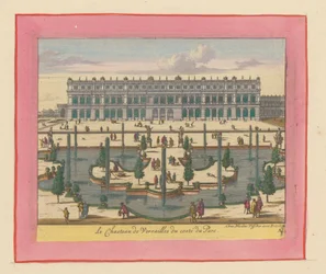 Aanzicht van het Paleis van Versailles aan de kant van het park en de tuinen