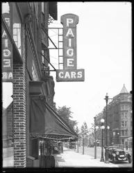 Paige Cars bord op 1410 Bedford Avenue, Brooklyn, 13 juli 1916