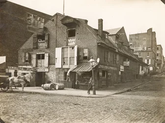 Race Street Wharf, Delaware Avenue bij Race Street, 1867