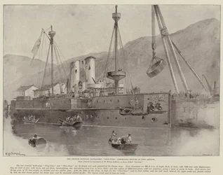 Het Chinese Pantserfregat Chen-Yuen ondergaat Reparaties in Port Arthur