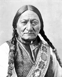 Portret van Sitting Bull, Indiaans opperhoofd