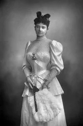 Gertrude Elizabeth Blood, Lady Colin Campbell 1857-1911, journalist en societyfiguur, 1893