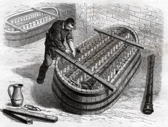 Werknemers in de goudsmederij. Werknemers in de zilversmederij