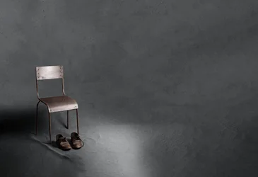 Eenzame stoel Oude schoenen